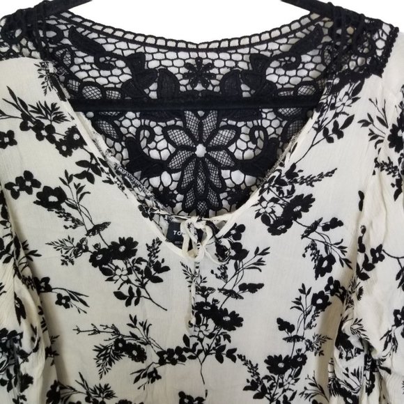 Torrid Womens 0X White Floral Print Long Sleeve Cr - Picture 2 of 8